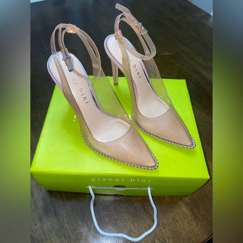 Gianni Bini Renatay nude heels